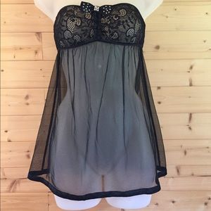 Victoria’s Secret sheer strapless lingerie S